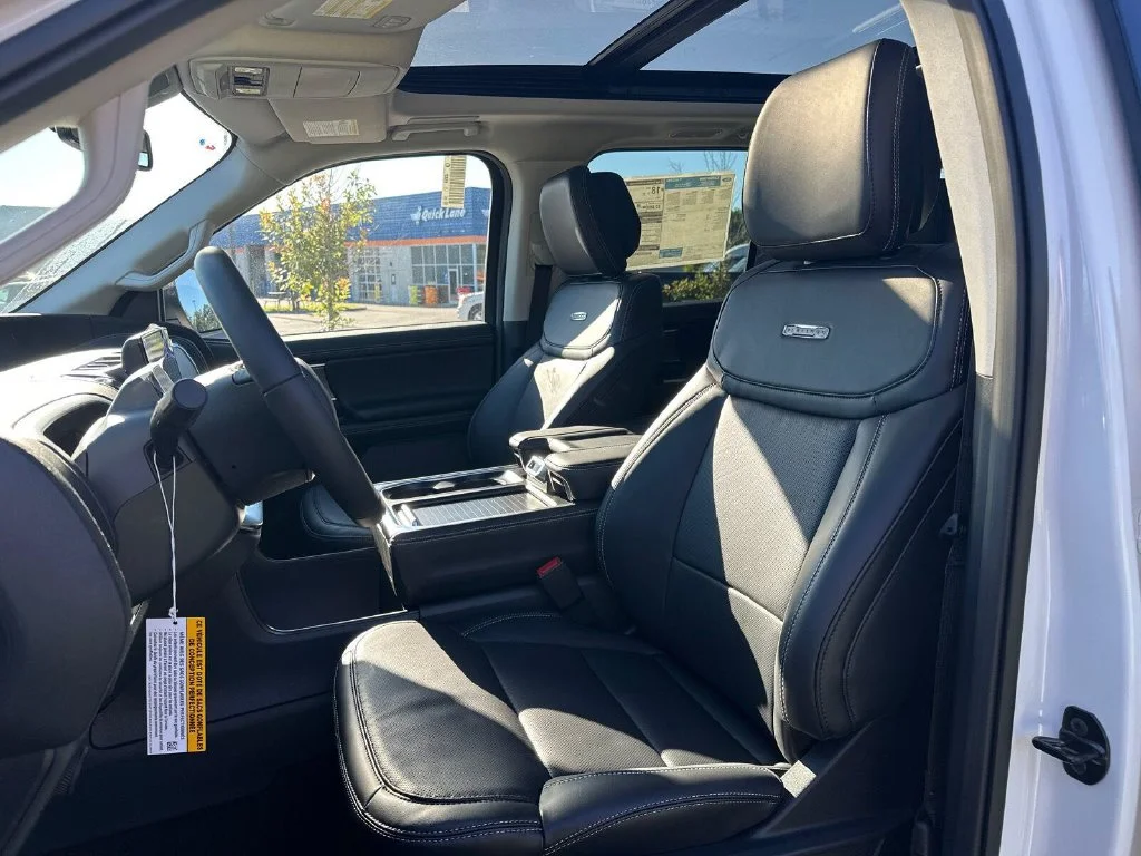New 2027 White Ford Platinum image 3