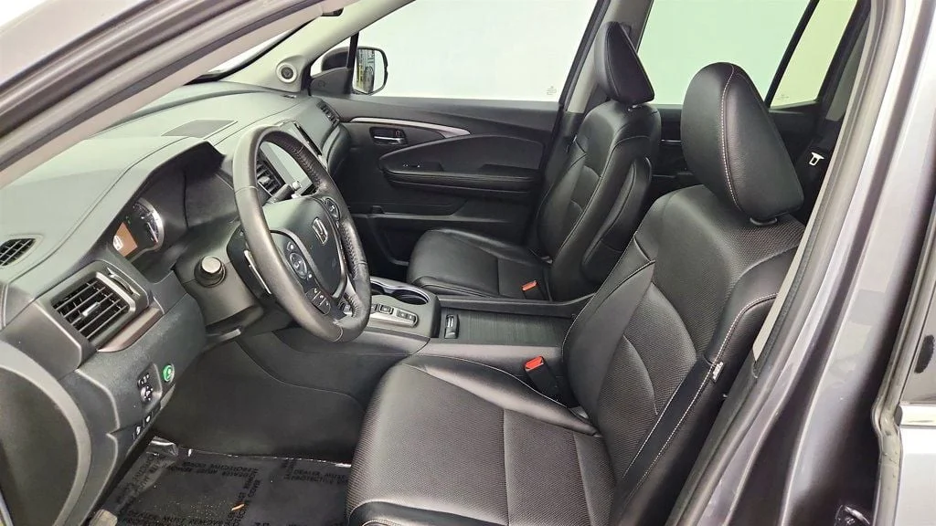 Used 2023 Modern Steel Metallic Honda RTL-E AWD image 20