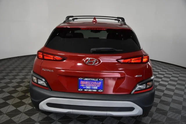 Used 2022 Red Hyundai SEL image 7