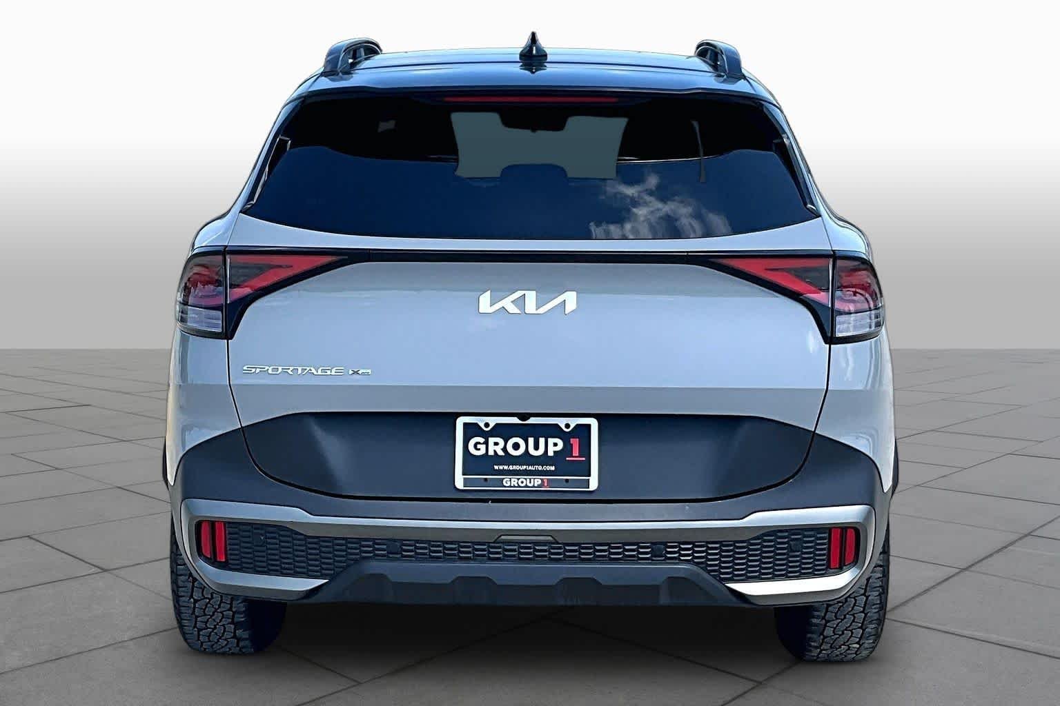 Used 2024 Wolf Gray/Ebony Black Roof Kia X-Pro image 4