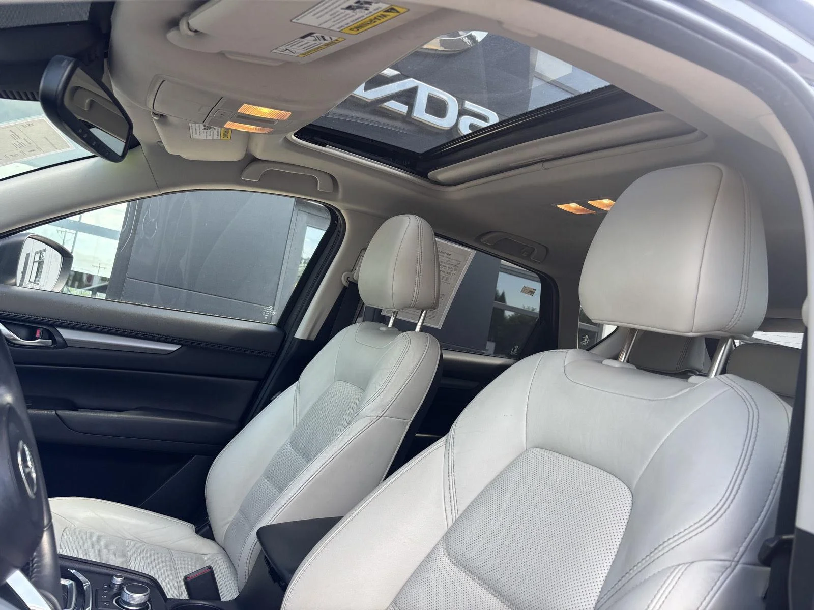 2023 Mazda CX-5 S Preferred package - Photo 8