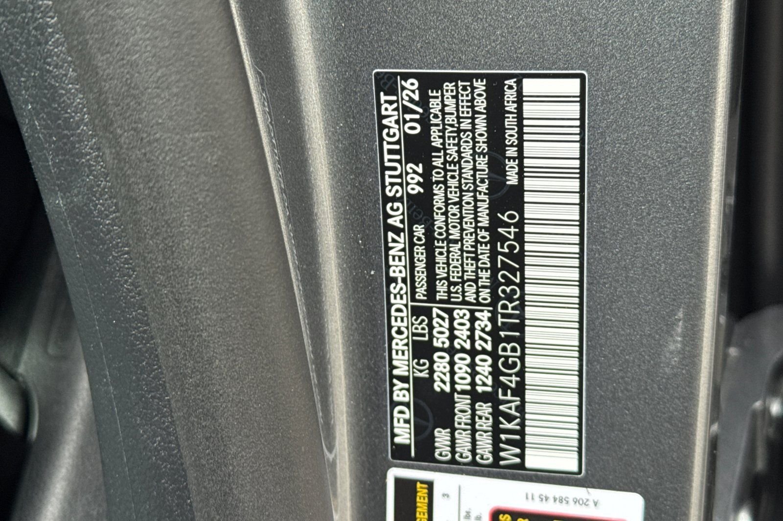New 2026 Selenite Grey Metallic Mercedes-Benz C 300 image 37