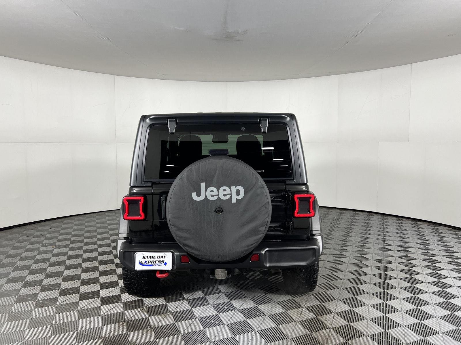 Used 2024 Black Clearcoat Jeep Rubicon image 7
