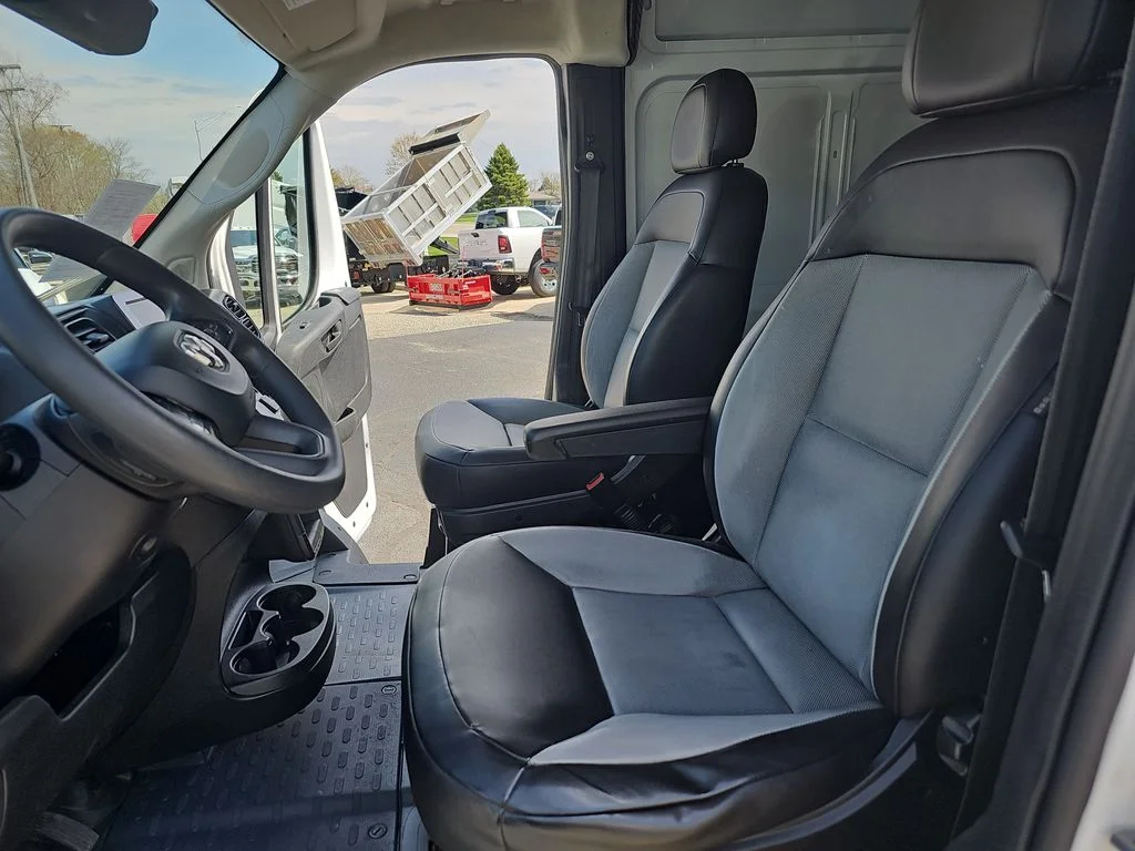 Used 2023 White Ram High Roof image 15