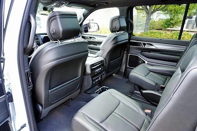 New 2026 Bright White Clearcoat Jeep Grand Wagoneer image 24