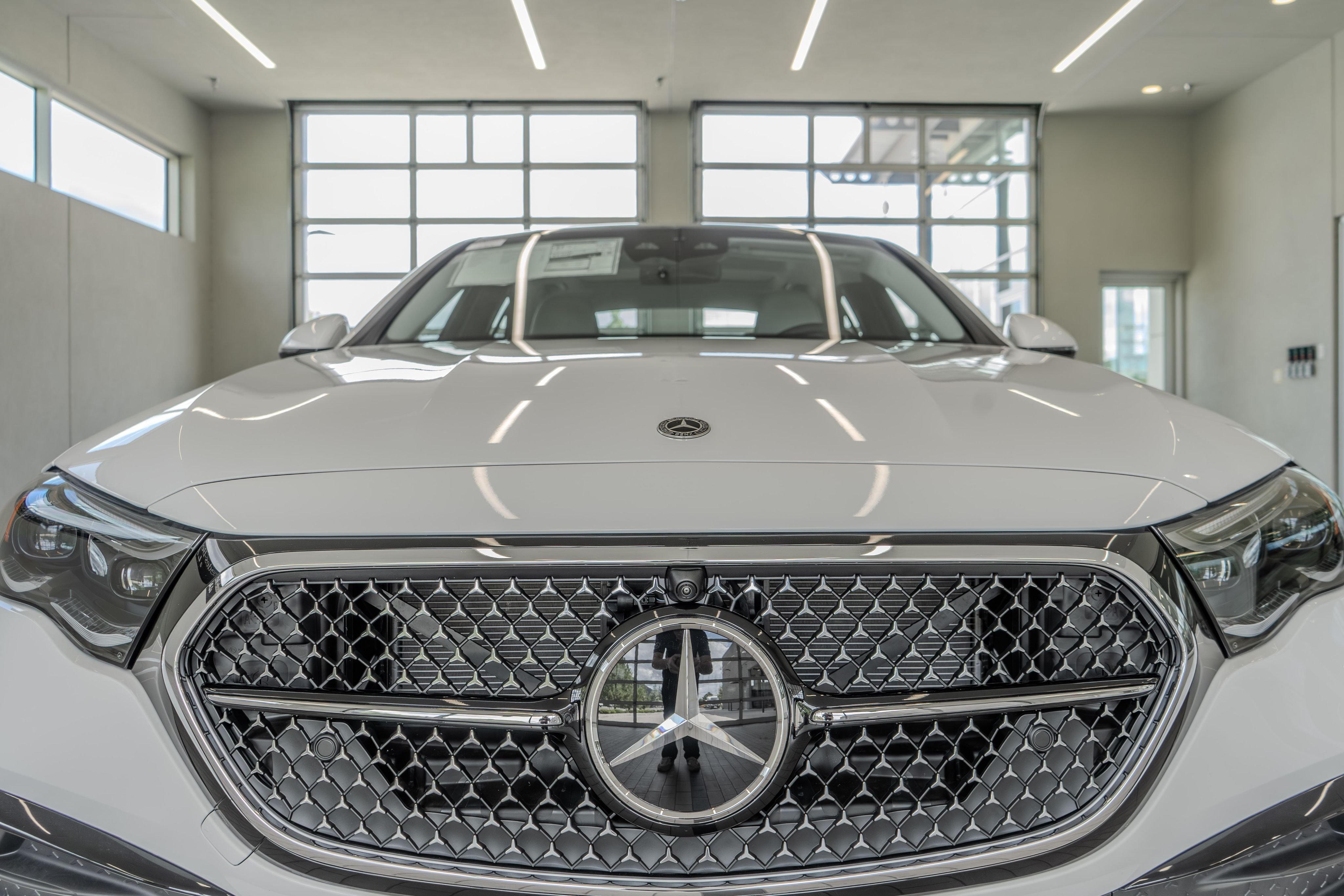 Certified Used 2026 Polar White Mercedes-Benz E 350 image 23