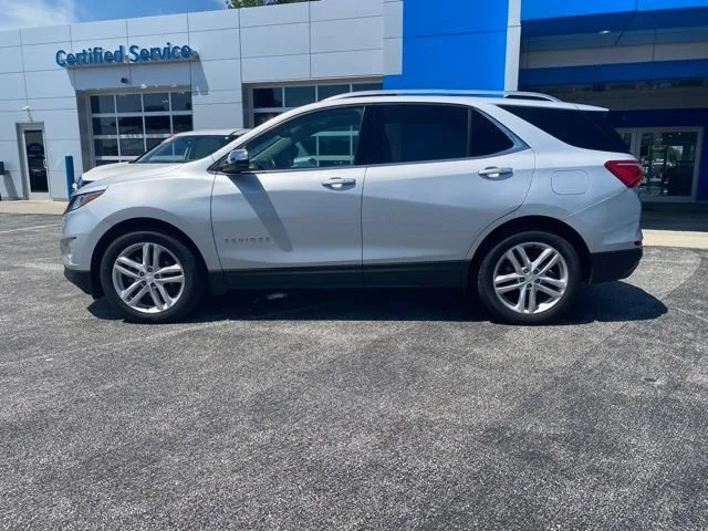 Used 2019 SILVER ICE METALLIC Chevrolet Premier image 2