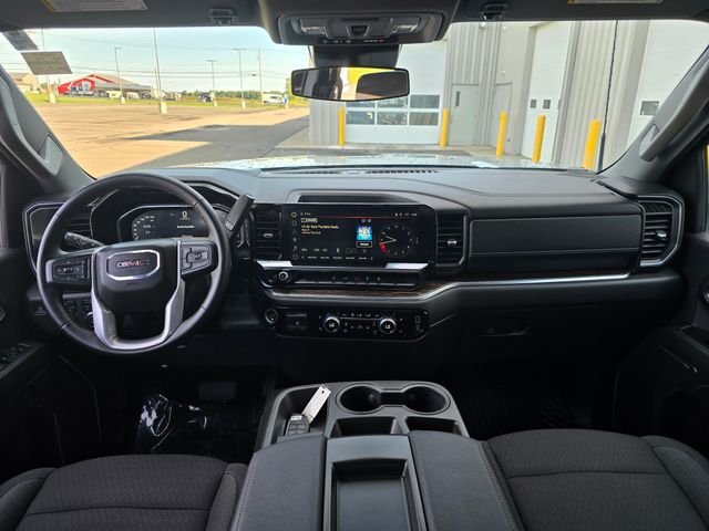 Used 2024 Silver GMC SLE image 17
