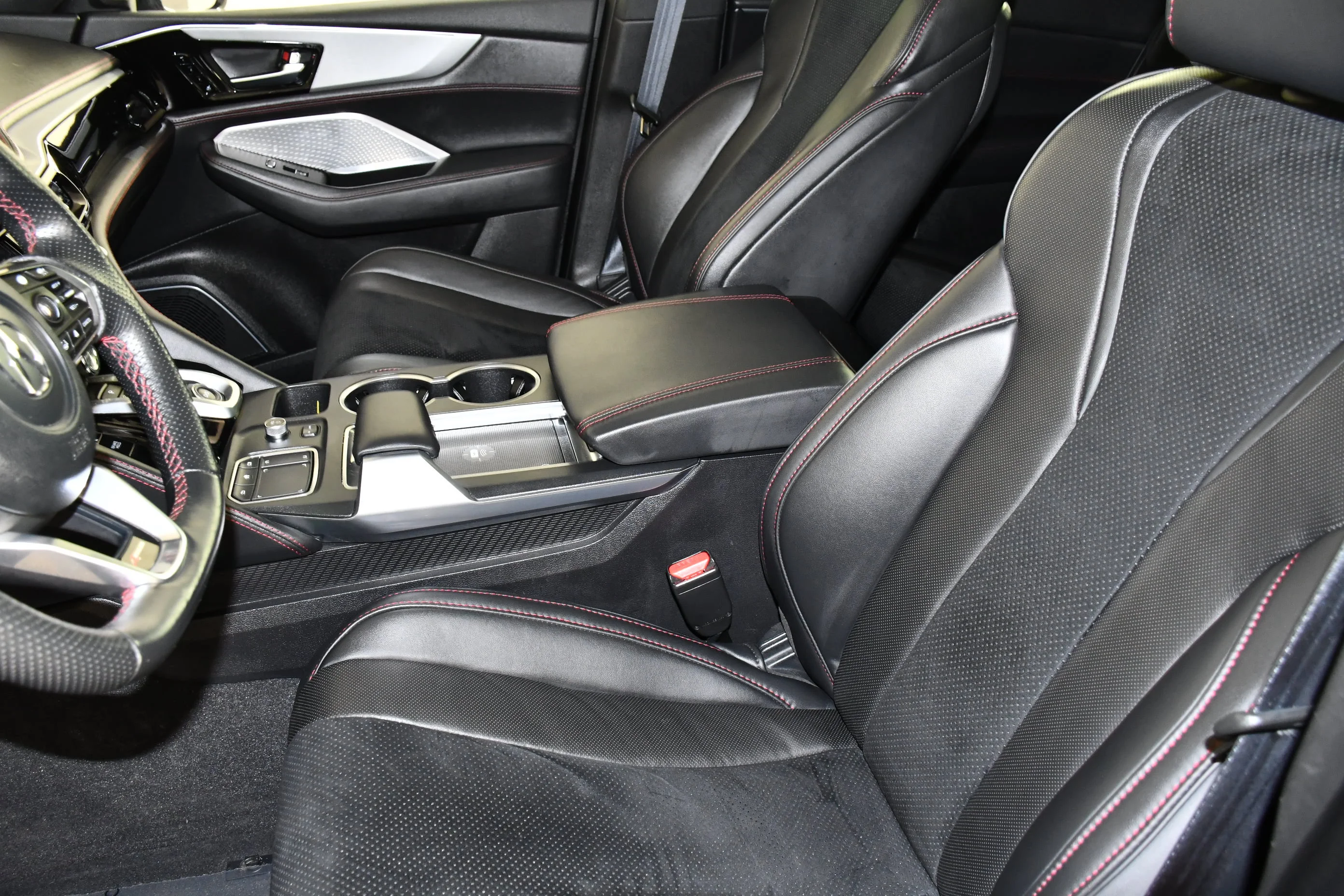 Used 2023 Performance Red Pearl Acura w/A-Spec Package image 40