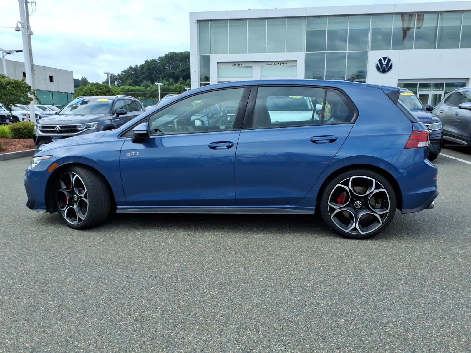 Certified Used 2025 Slate Blue Metallic Volkswagen Autobahn image 8