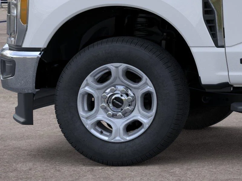 2026 Ford F-350 Super Duty Chassis Cab XLT - Photo 19