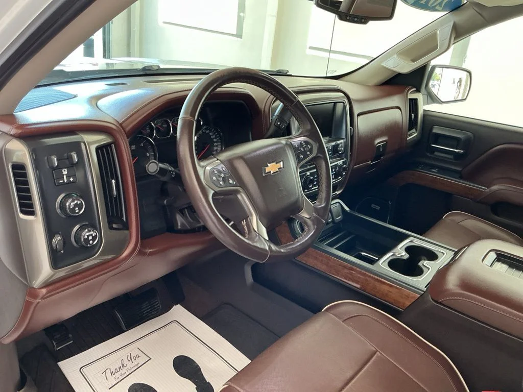 Used 2017 Pearl Chevrolet High Country image 11