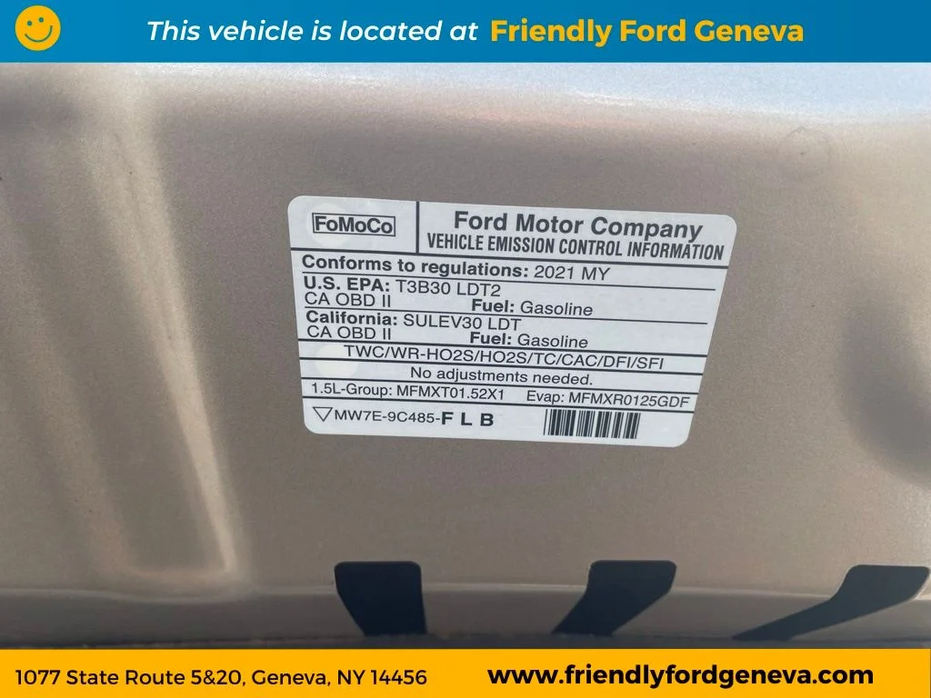 Used 2021 Gold Ford SE image 33