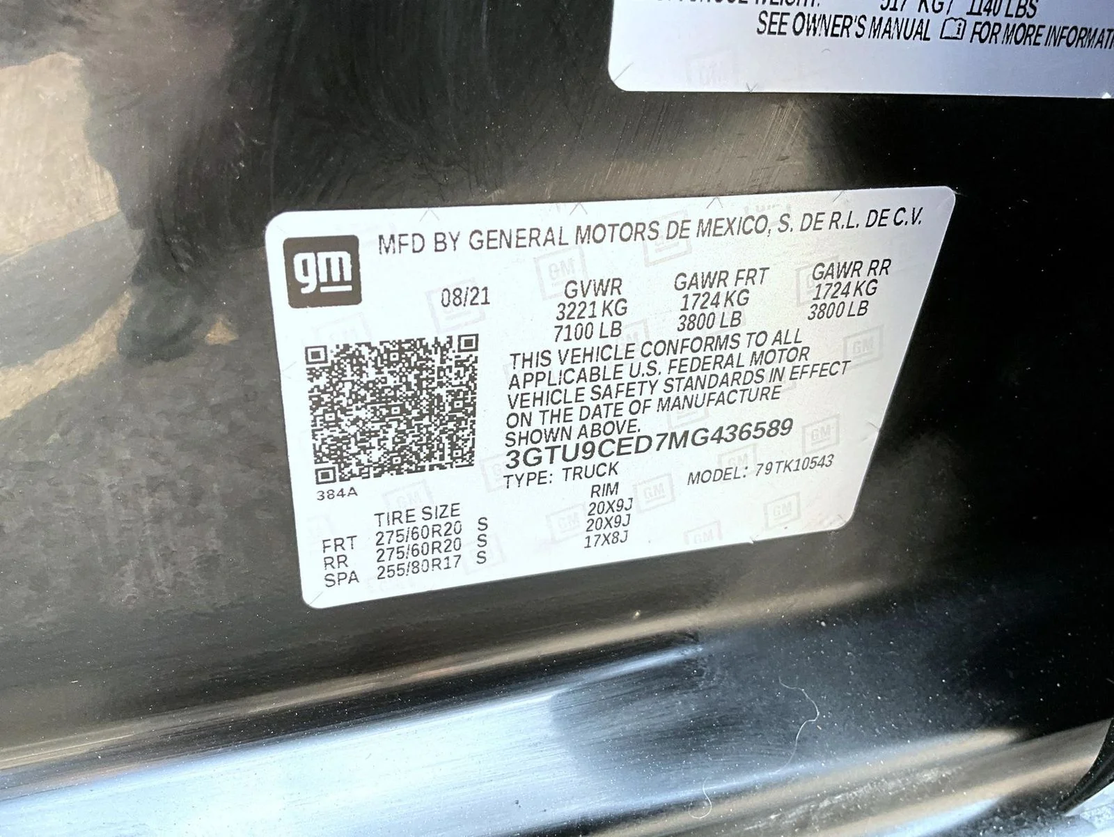 Used 2021 Black GMC Elevation image 25