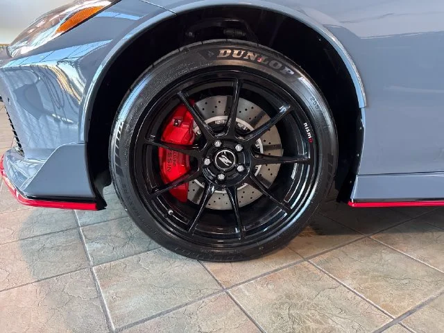 New 2027 Stealth Gray/Super Black Nissan NISMO image 29