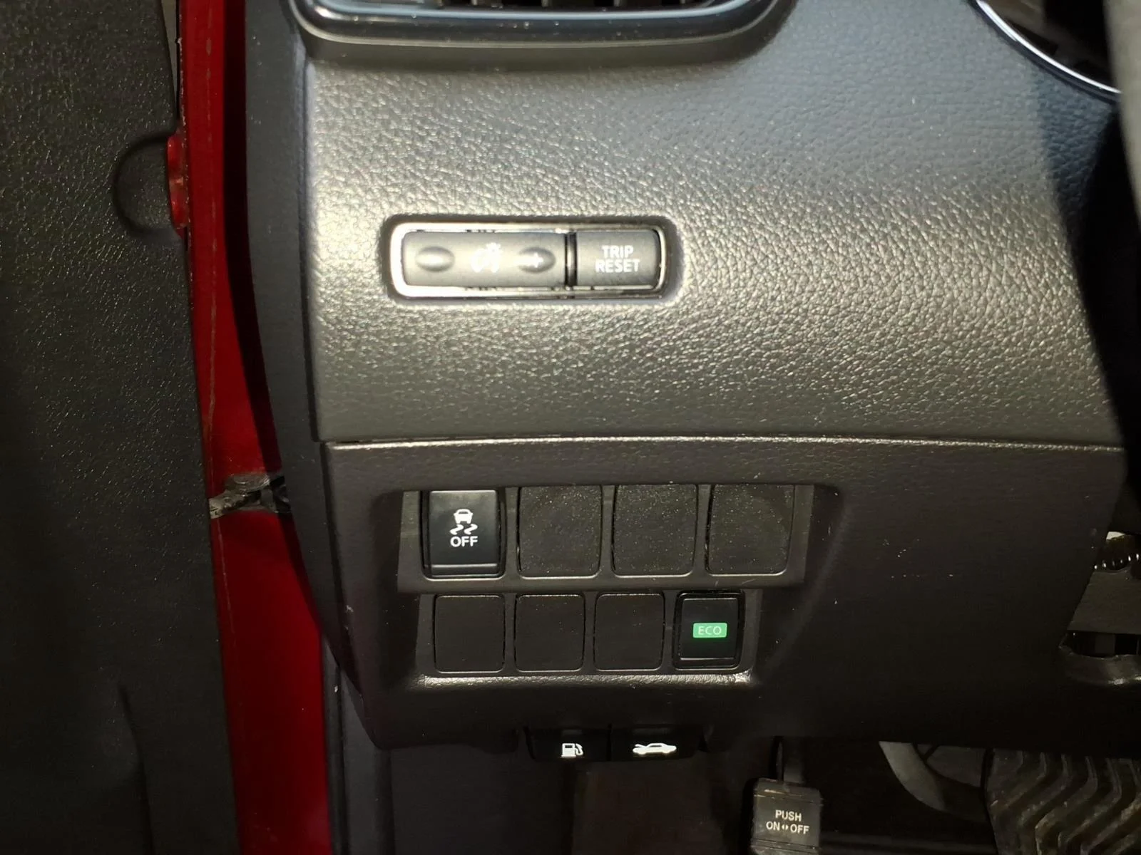 Used 2019 Scarlet Ember Tintcoat Nissan S image 14