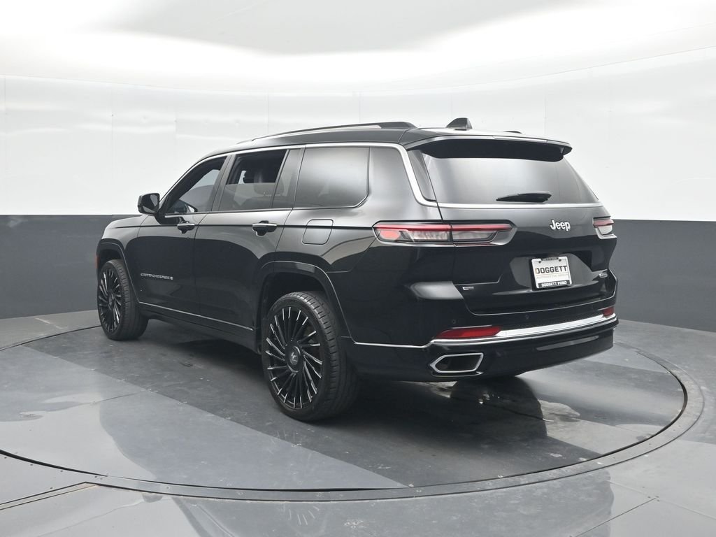 Used 2023 Black Jeep Overland image 21