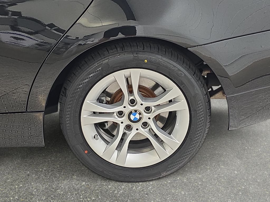Used 2008 Black Sapphire Metallic BMW 328i image 31