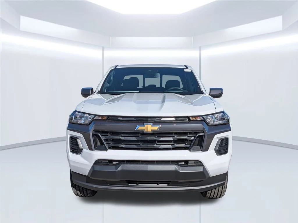 New 2026 White Chevrolet LT image 11