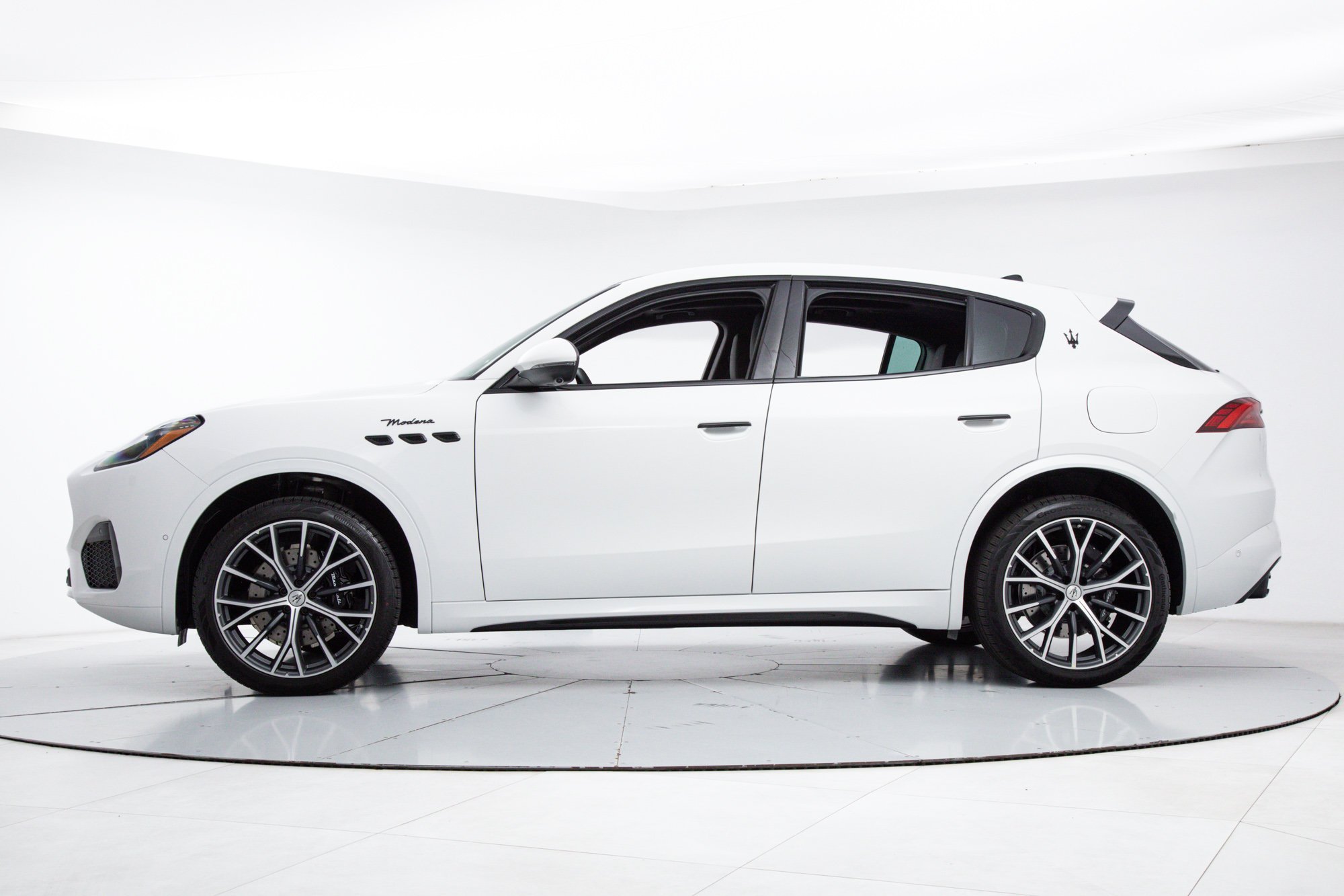 New 2026 White Maserati Modena image 2