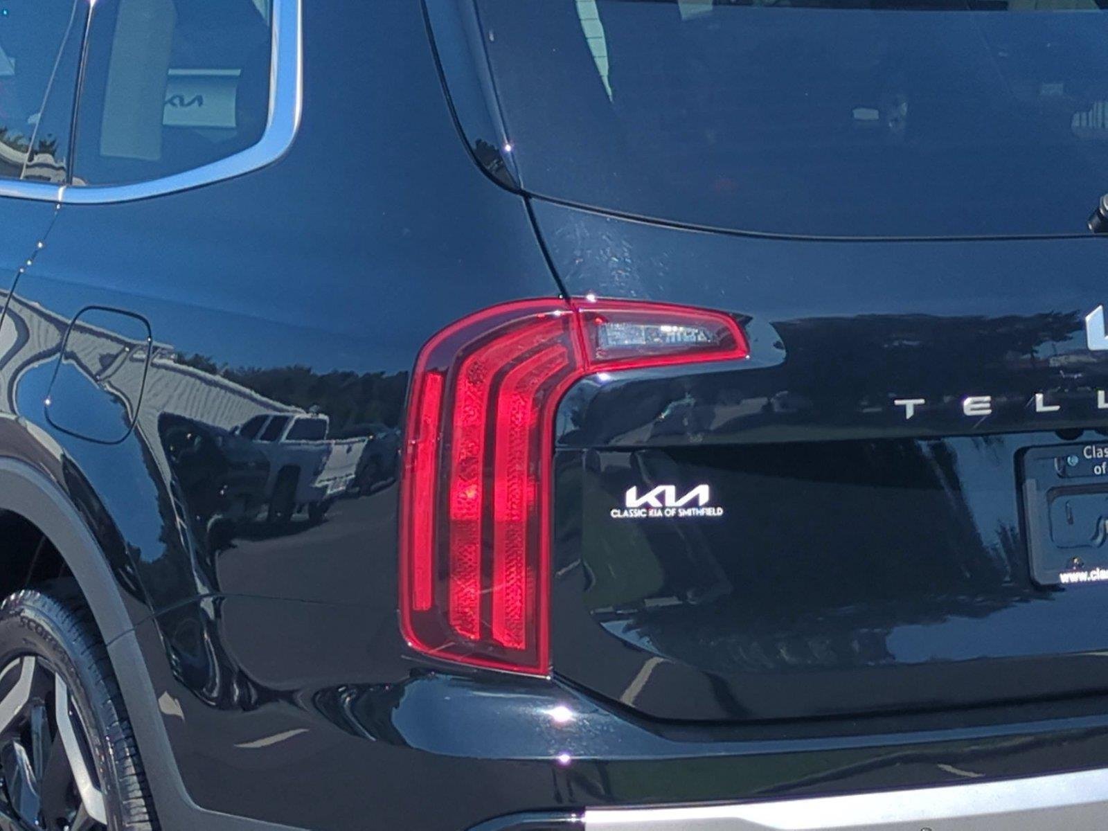 Used 2024 Ebony Black Kia S image 11