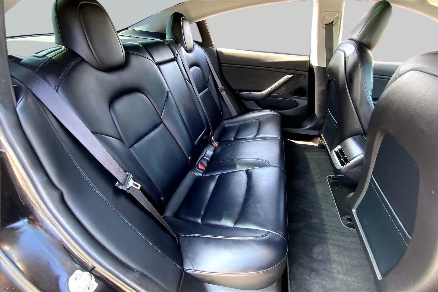 Used 2018 Solid Black Tesla Long Range Battery image 18