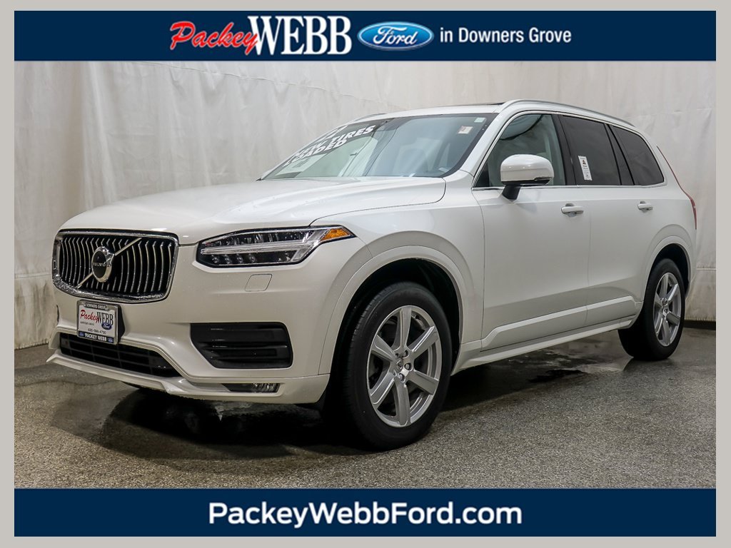 2022 Volvo XC90 Momentum