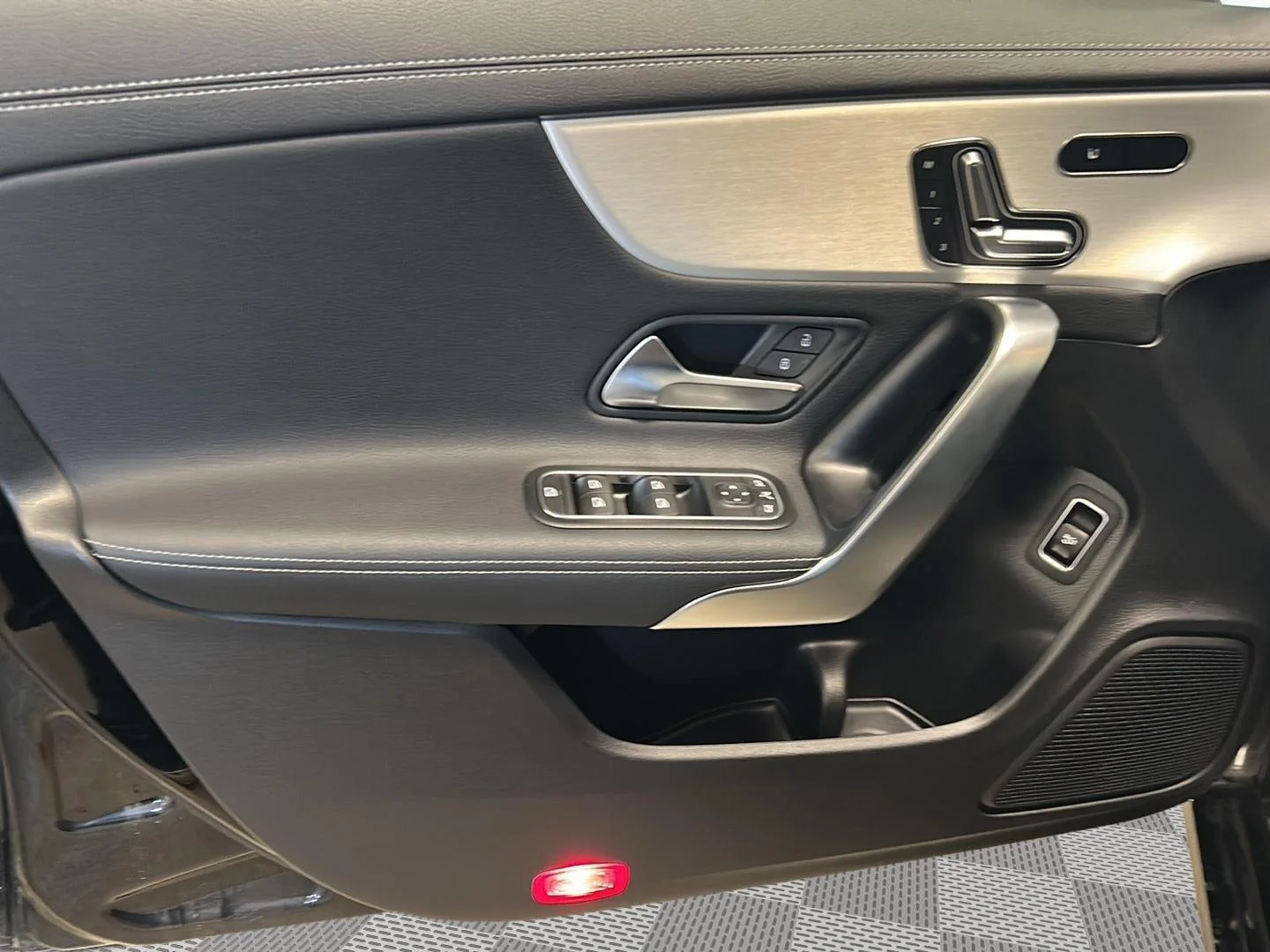 2025 Mercedes-Benz CLA CLA 250 - Photo 12