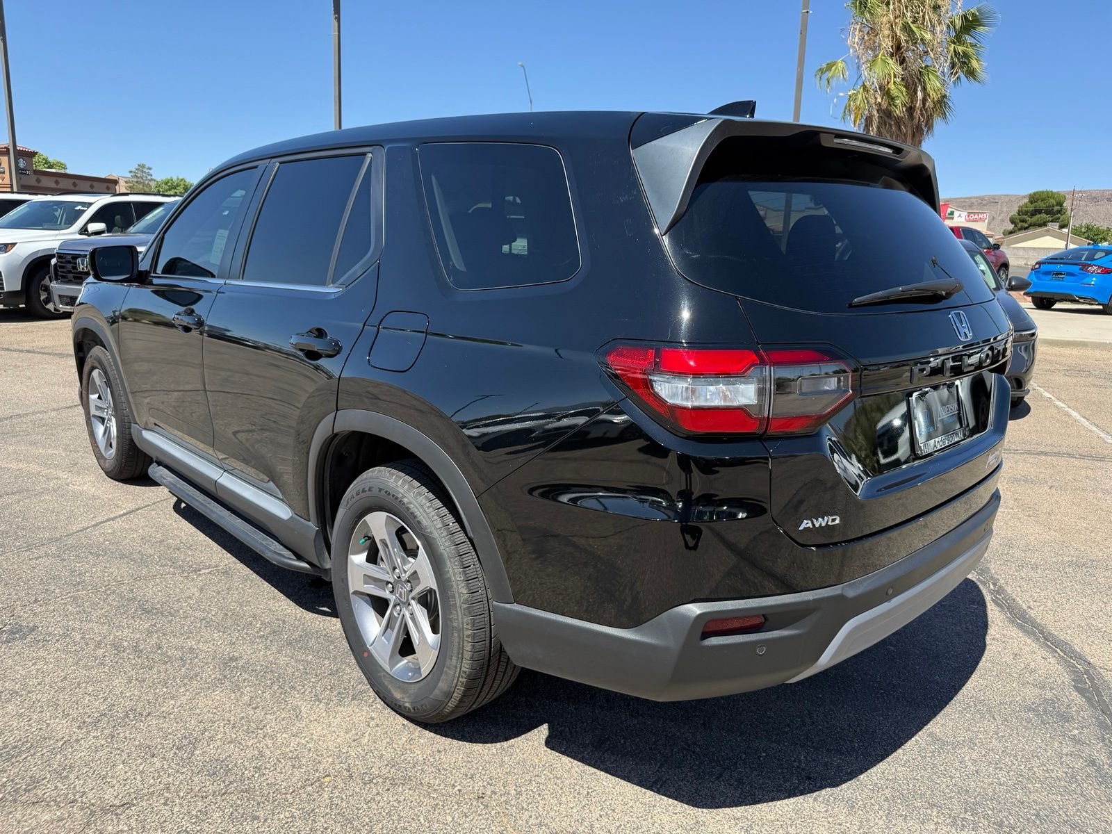 2025 Honda Pilot EX-L - Photo 10