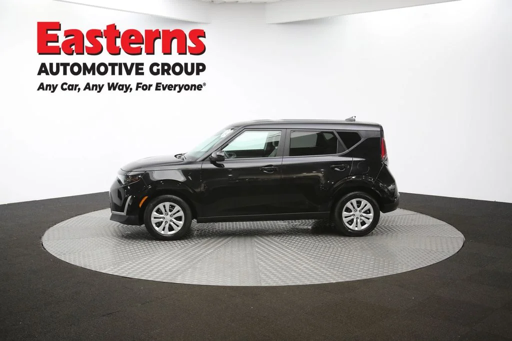 Used 2023 Black Kia LX image 58
