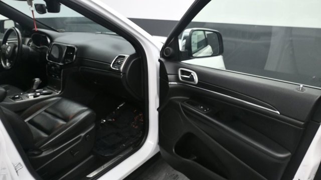 Used 2021 White Jeep Limited image 13