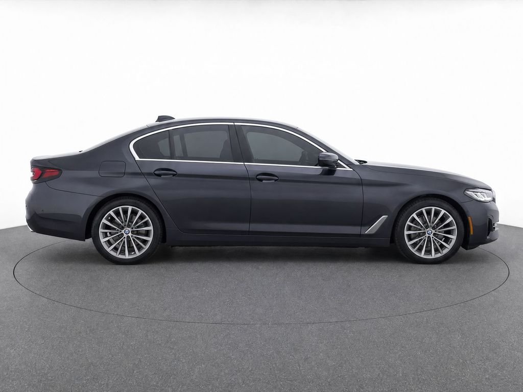 Certified Used 2023 Dark Graphite Metallic BMW 530i image 2