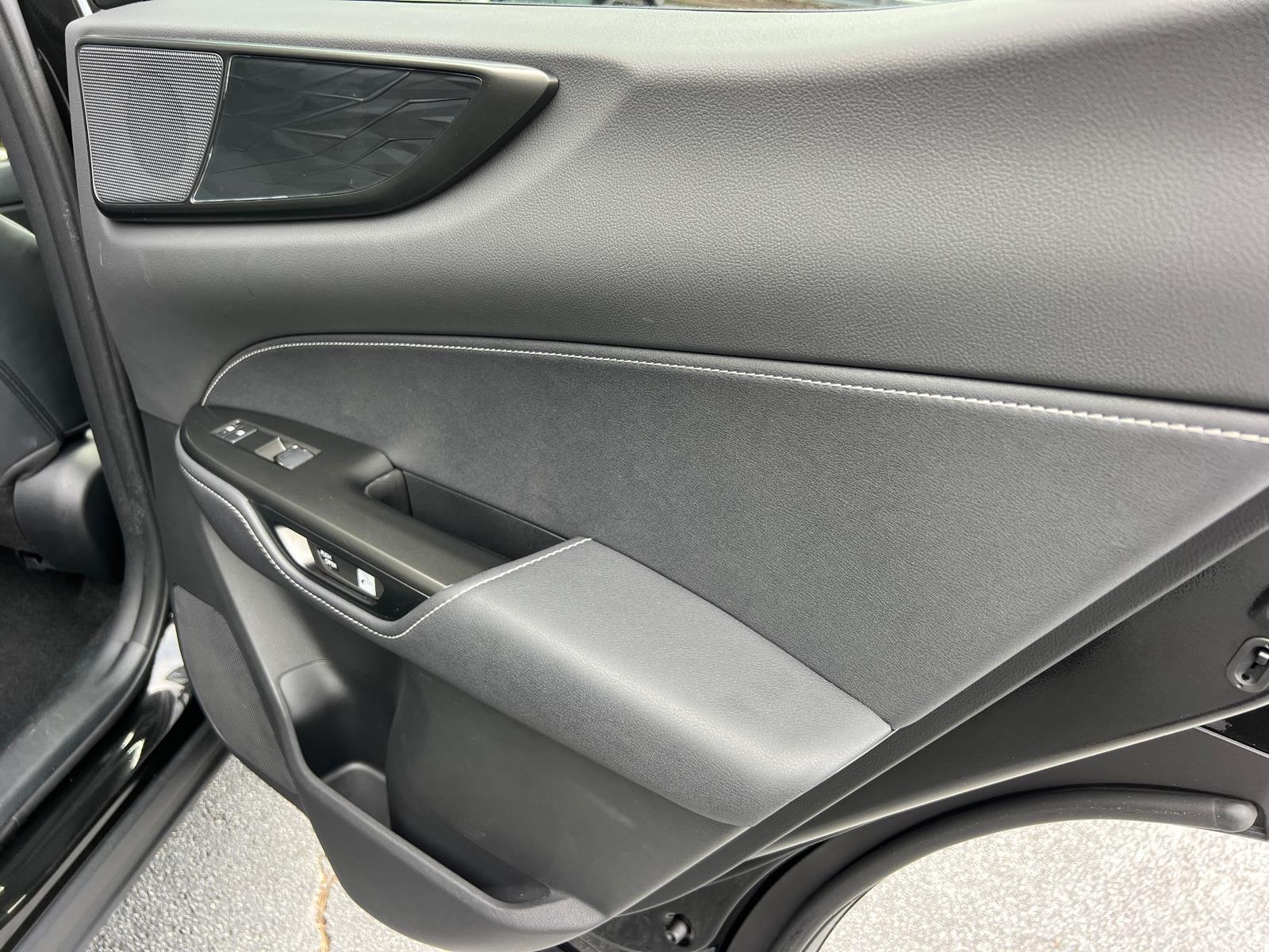 Certified Used 2024 GRAPHITE BLACK GF. Lexus 350 Premium image 16
