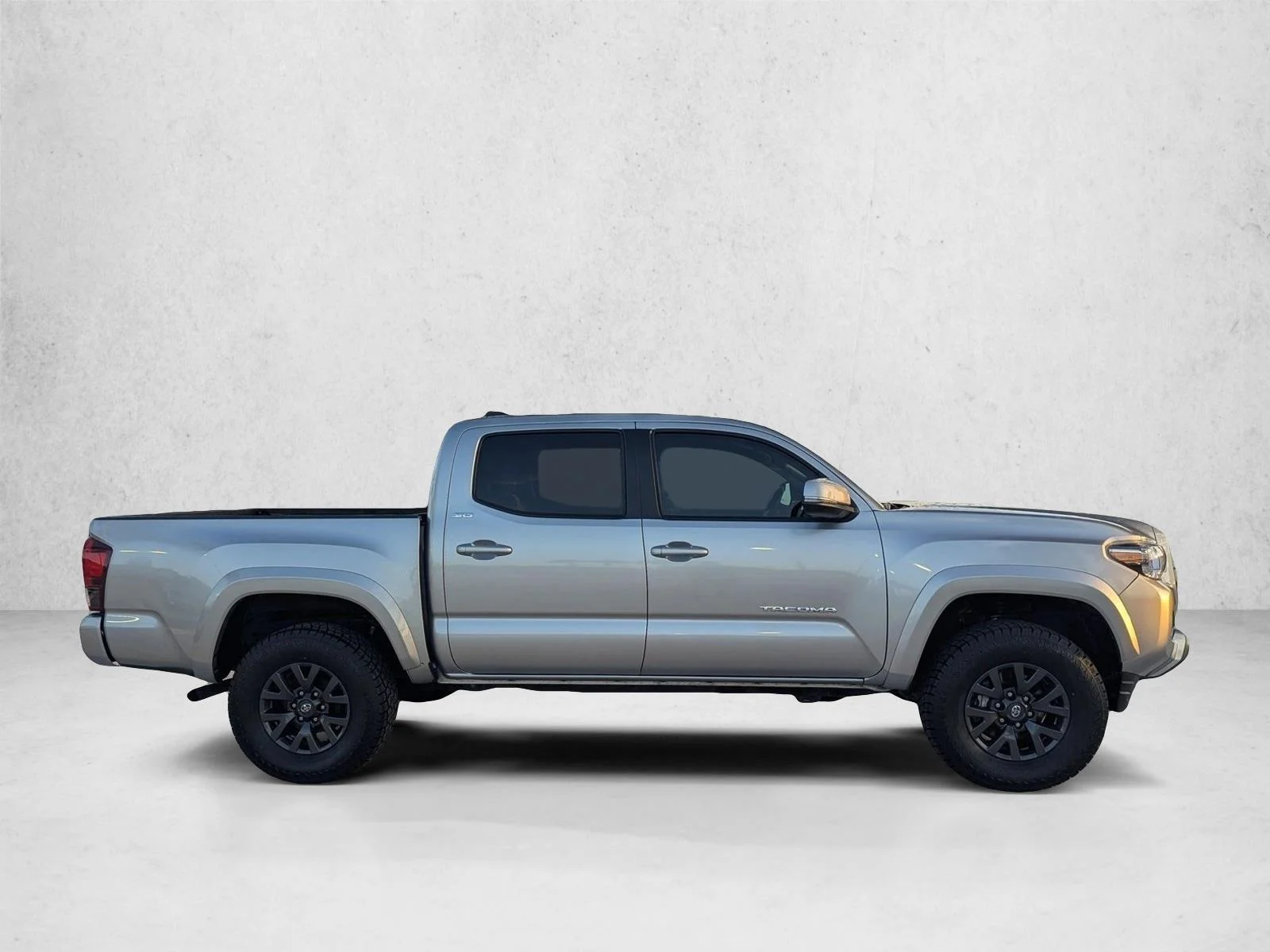 Used 2023 Celestial Silver Metallic Toyota SR5 image 4