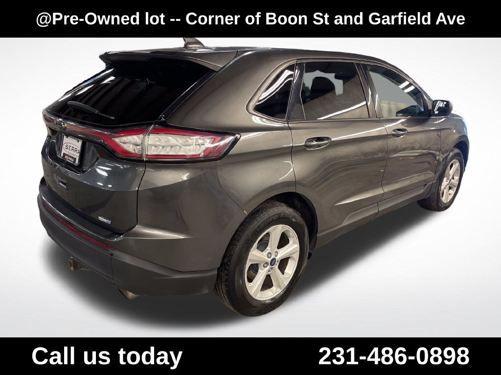 Used 2016 Gray Ford SE image 5