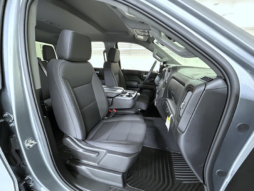 2026 Chevrolet Silverado 1500 Custom - Photo 15