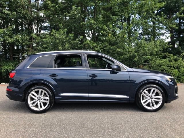 Used 2025 Waitomo Blue Metallic Audi 55 Premium Plus image 4