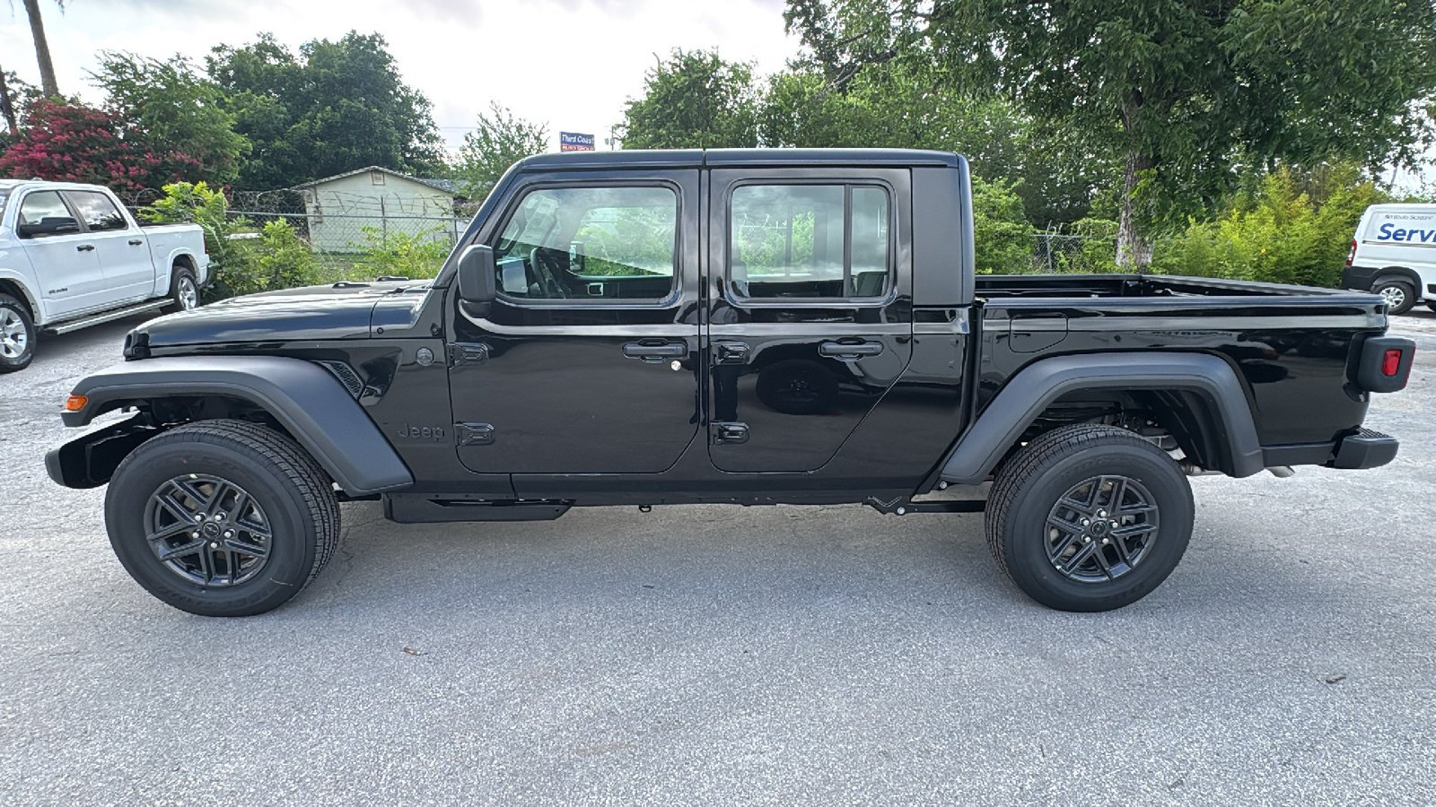 New 2026 Black Clear-Coat Exterior Paint Jeep Sport image 8