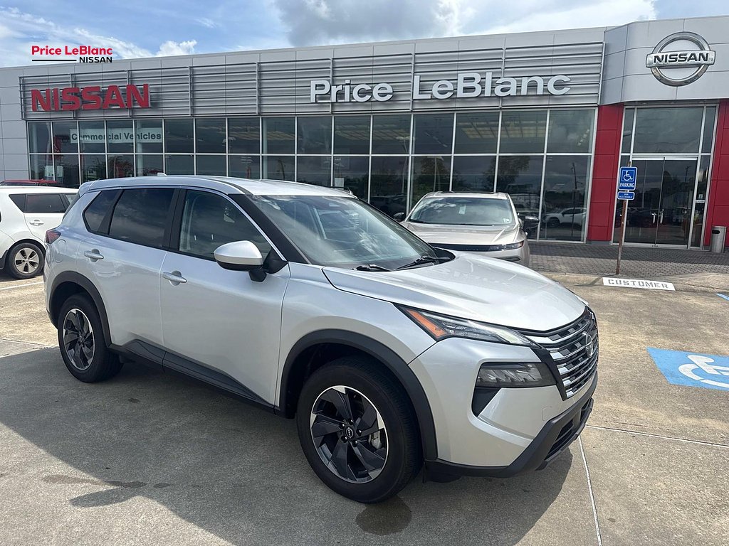 2024 Nissan Rogue SV