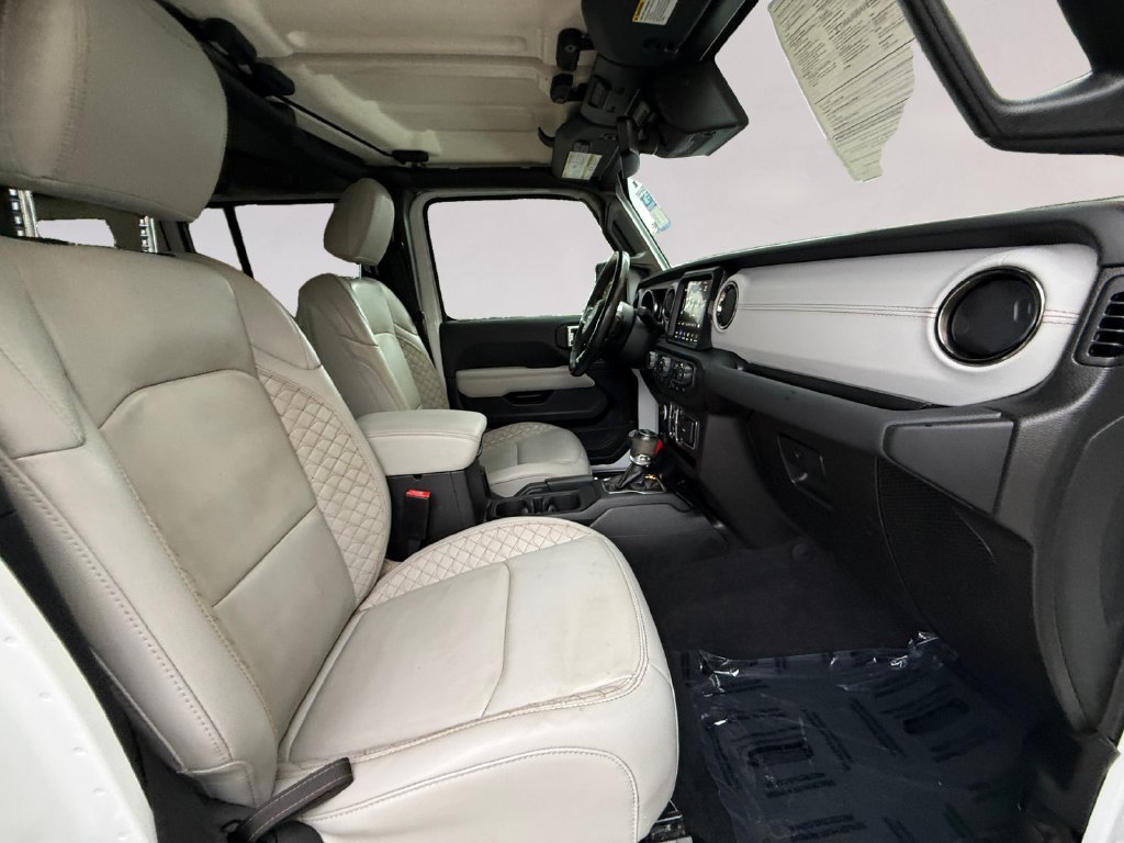Used 2023 White Jeep Sahara 4xe image 17