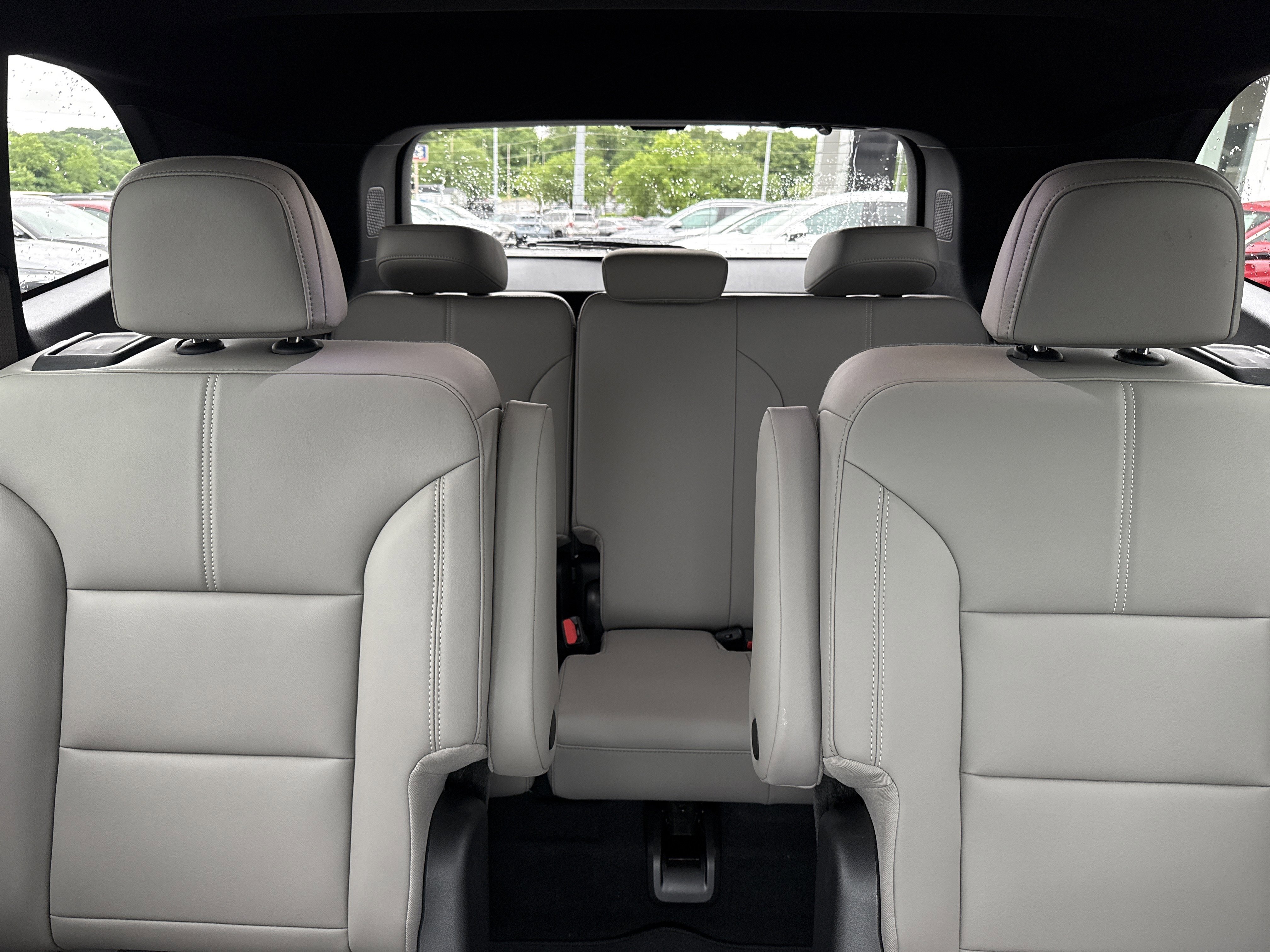 2026 GMC Acadia Elevation - Photo 20