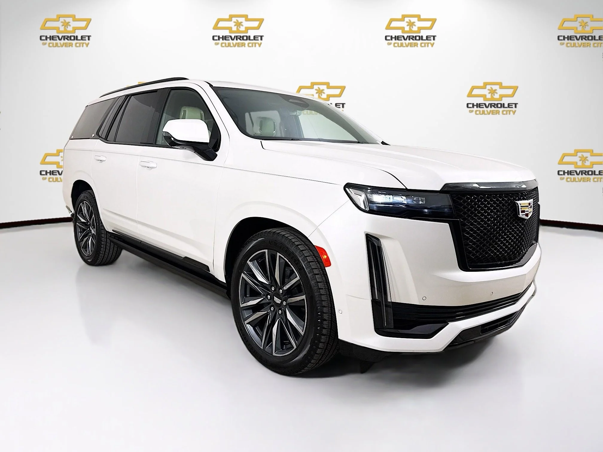 2023 Cadillac Escalade 4WD Sport's photo