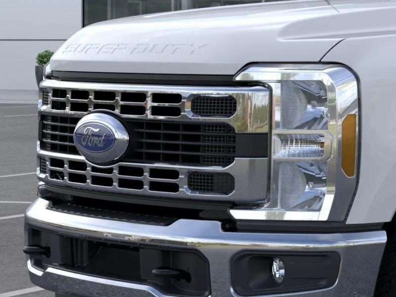 2026 Ford F-350 Super Duty XLT - Photo 17