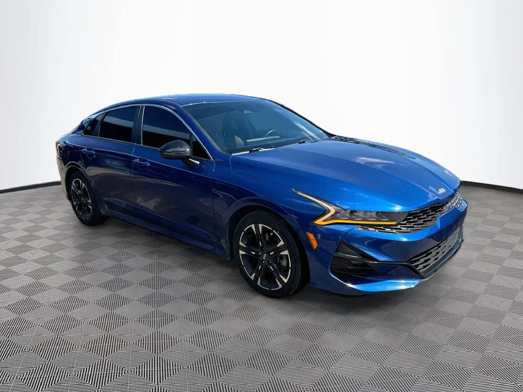 Used 2021 Blue Kia GT-Line image 4