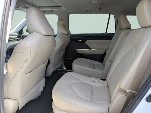 Used 2024 Beige Toyota XLE image 21