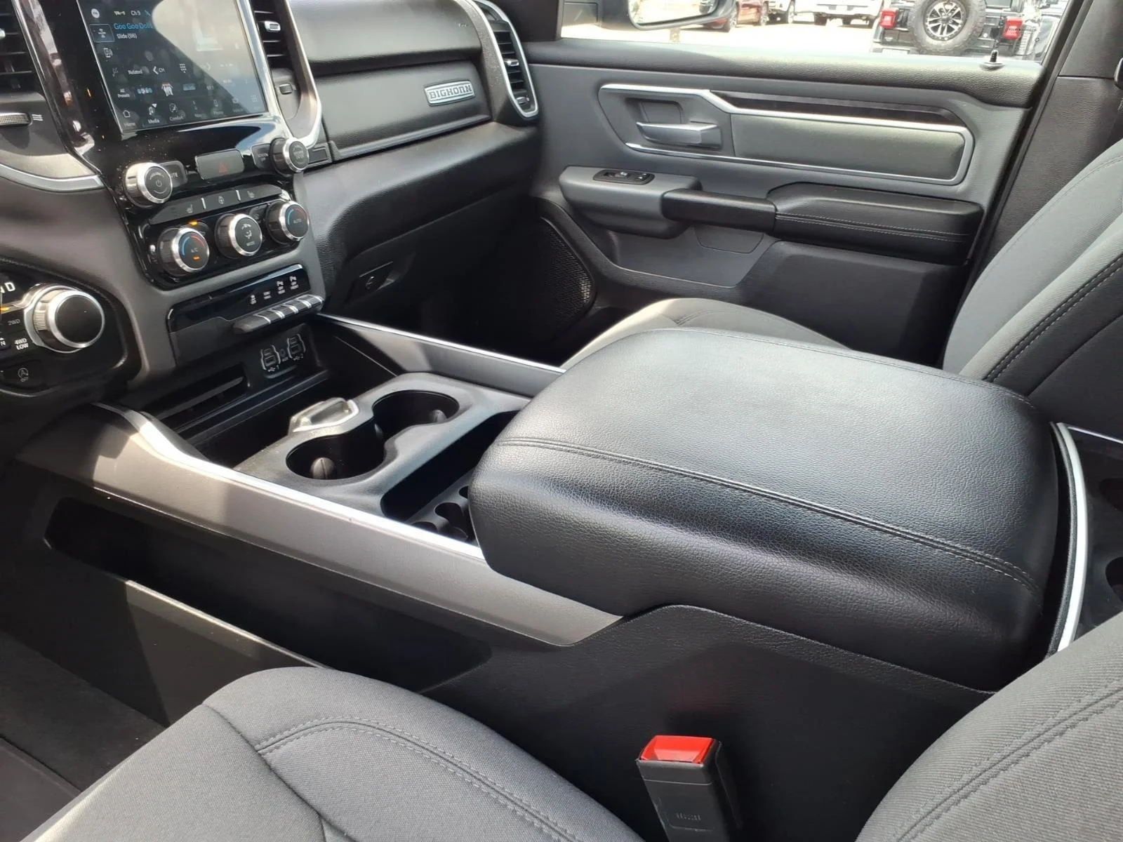 Used 2022 Diamond Black Crystal Pearlcoat Ram Big Horn image 22