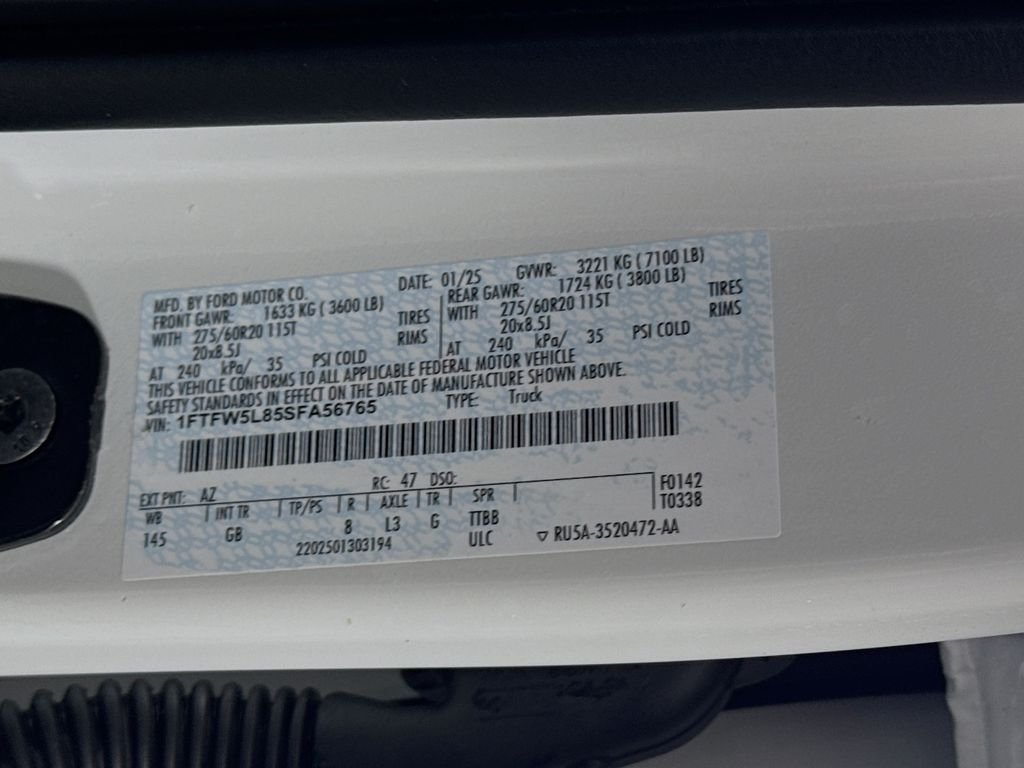 Used 2025 Star White Metallic Tri-Coat Ford LARIAT image 34