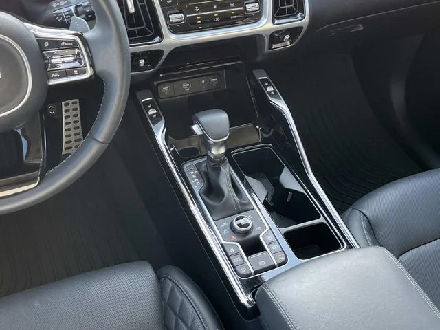 Used 2022 Silver Kia X-Line SX Prestige image 14
