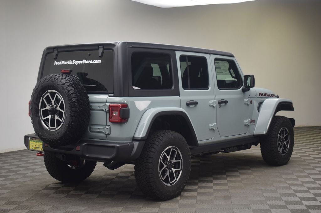 New 2026 Earl Clearcoat Jeep Rubicon image 6
