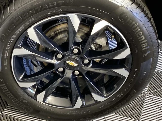 Used 2023 Gray Chevrolet LT image 30